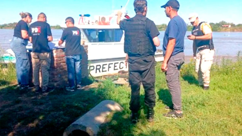 Familiares hallados muertos en un bote del río&nbsp;Coronda