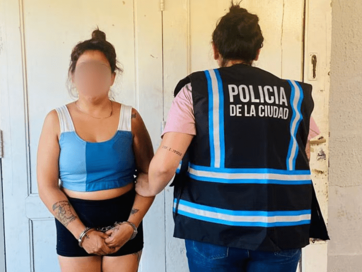 Detuvieron a una mujer por el robo al guitarrista Alambre González en&nbsp;Caballito