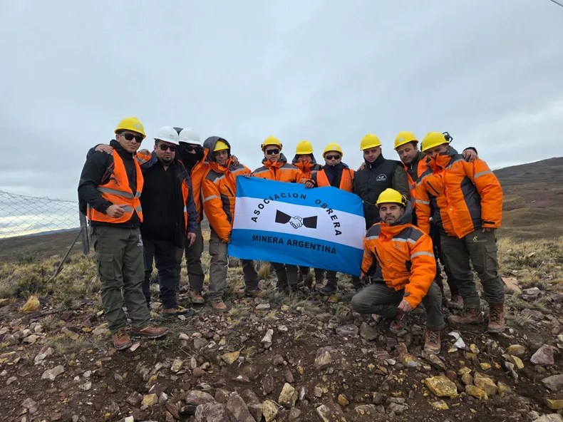 Río Negro hace historia: Calcatreu realiza primera exportación de oro y plata
