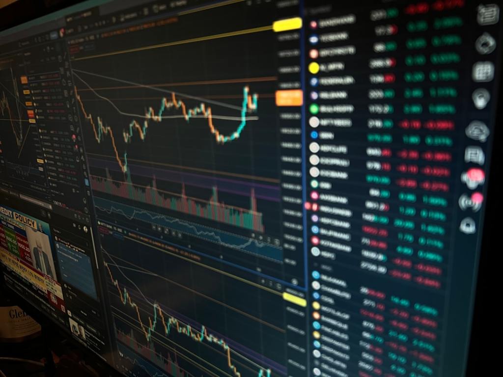 ADRs se desploman: energéticas pierden hasta 3,5% mientras riesgo&nbsp;crece
